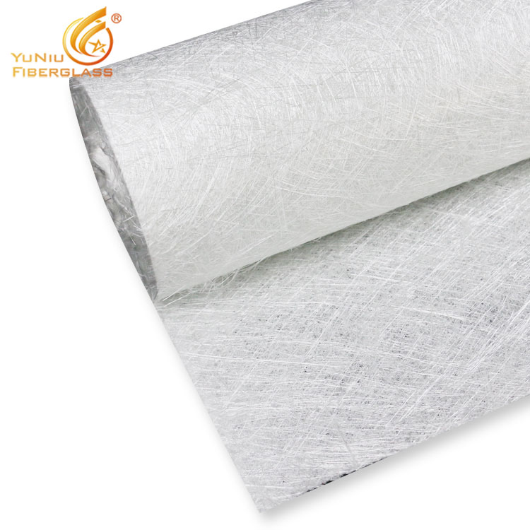 Tapis en fibre de verre 225g/300g/450g tapis à brins hachés, rouleau de tapis en fibre de verre pour l'emballage de tuyaux