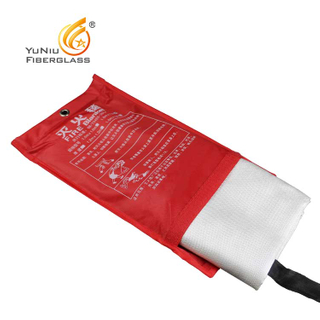 Fournisseur d'usine 100% fournisseur de couverture résistant au feu en fibre de verre 1*1m